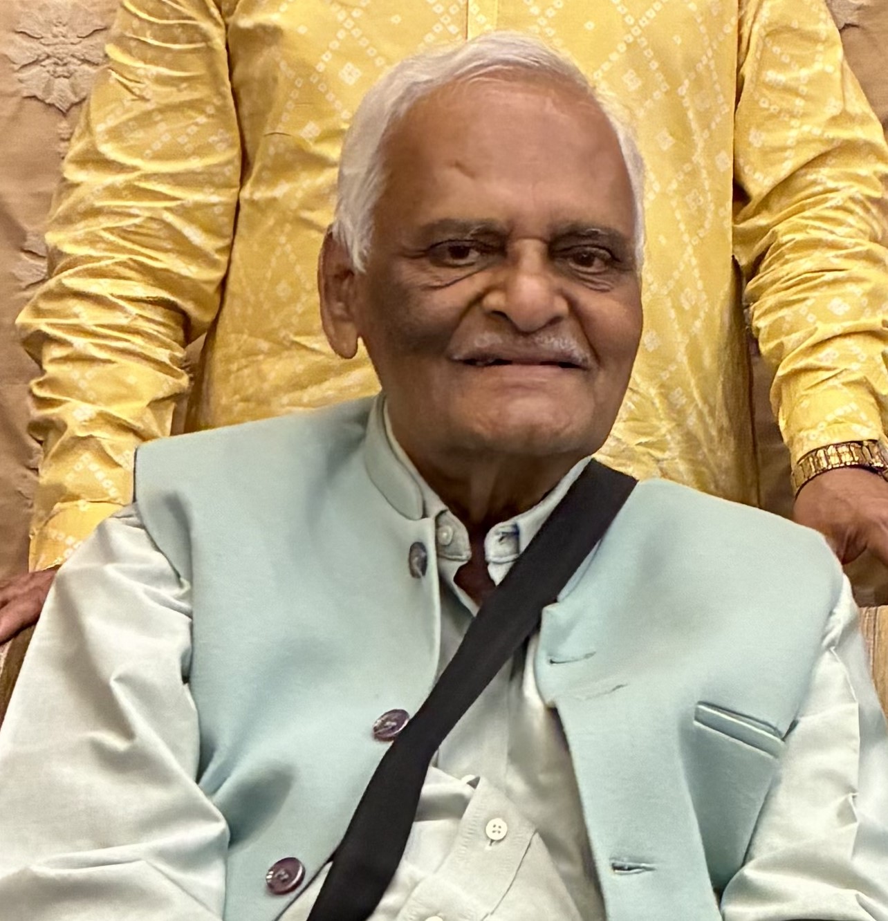 DR VINAYAK SHIRGURKAR
